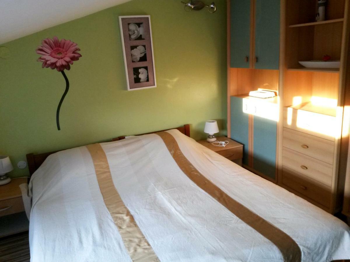 Apartments Zufic Štinjan المظهر الخارجي الصورة